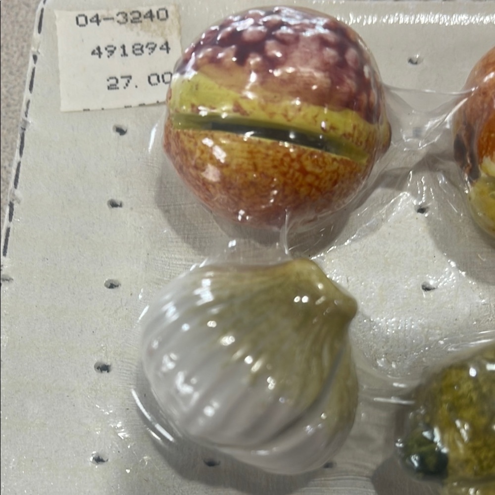 Colorful Ceramic Fruit Napkin Holder Set - Picture 2 of 4